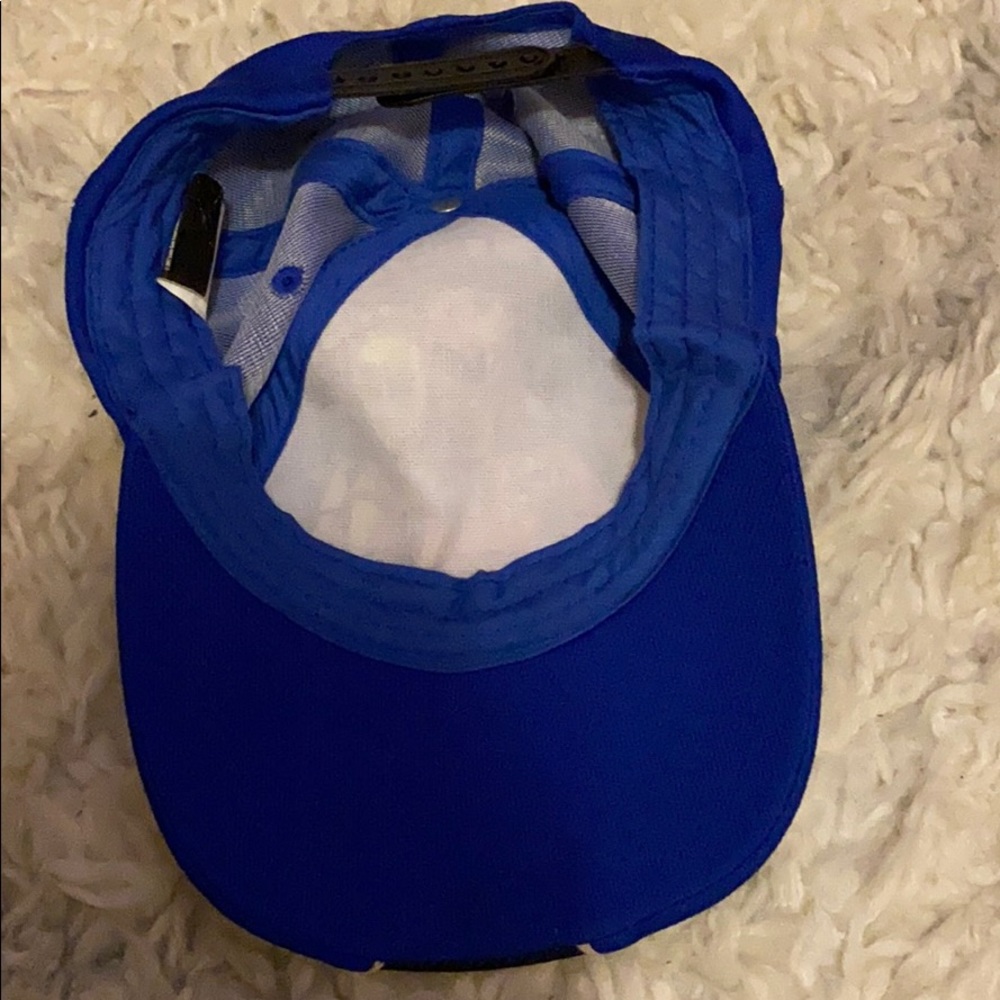 Hat - Picture 2 of 2